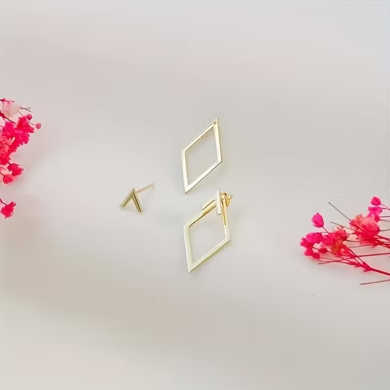 Zavina | Geometric Stud Earrings