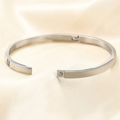 The Valerie Bangle